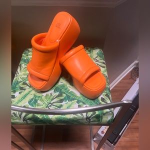 WILD FABLE Orange Retro Platforms